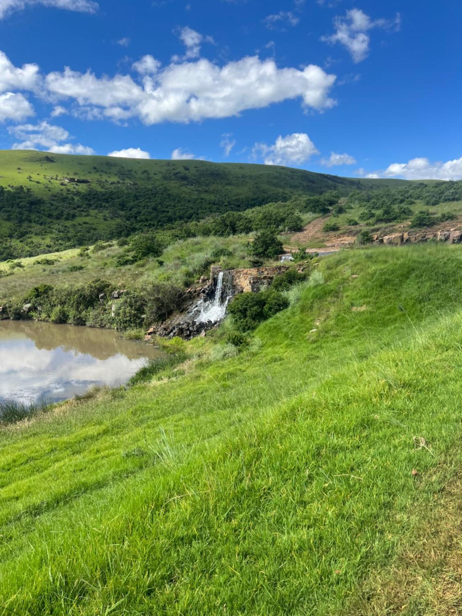 Wetlands Game Lodge Wakkerstroom エクステリア 写真